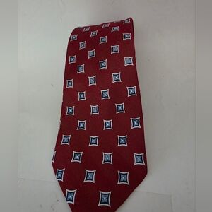 JOS. A BANK MENS Executive Collection TIE RED WITH BLUE AND WHITE 3.75 X 61 NWOT